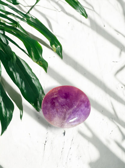 Amethyst palm stone