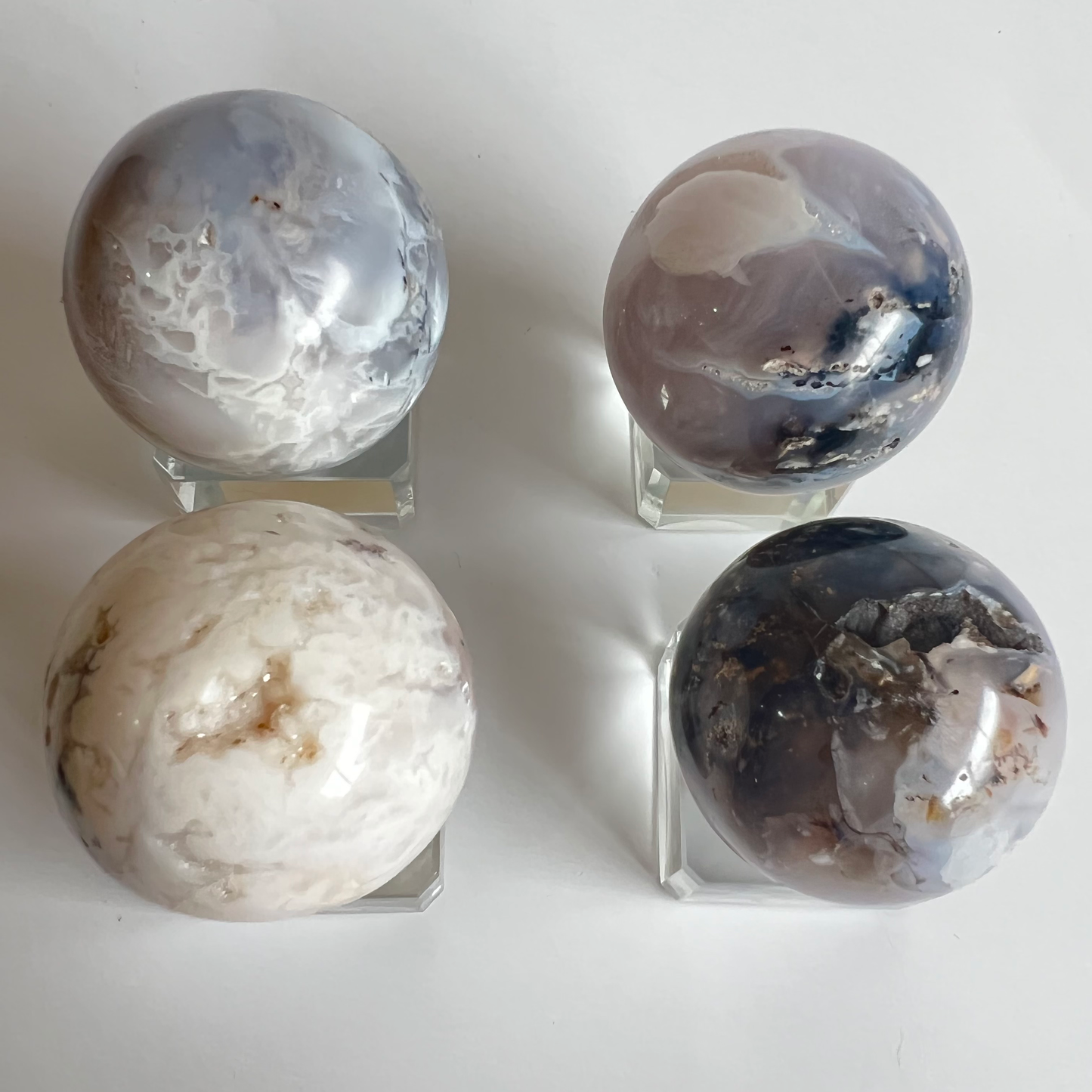 Dendritic agate sphere